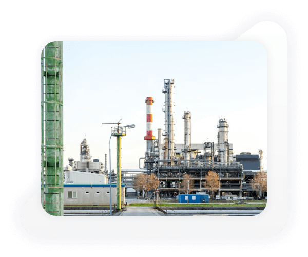 Foto de uma indústria petroquímica